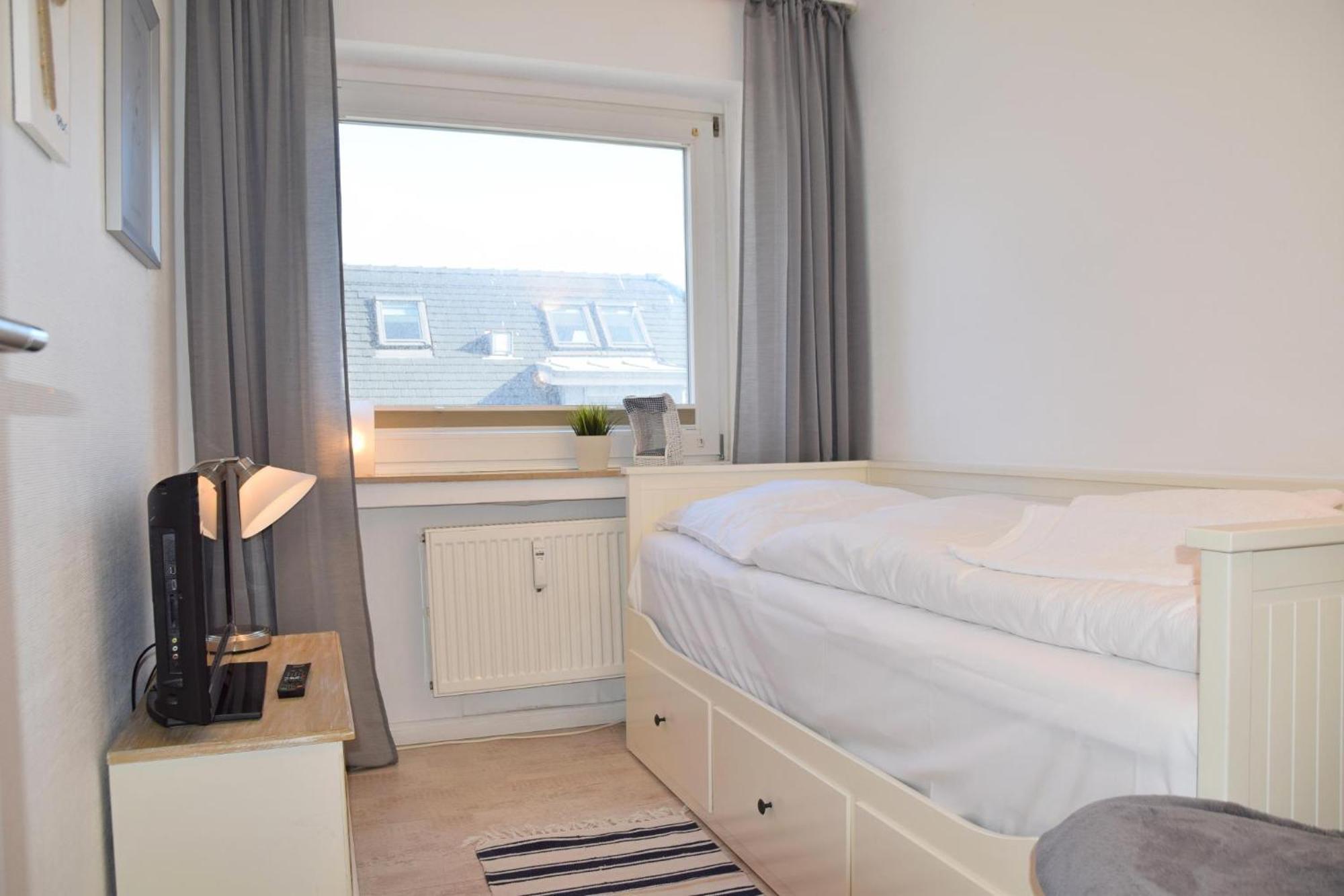 App Seebrise In Westerland Mit Balkon Am Strand Inkl Parkplatz Extérieur photo